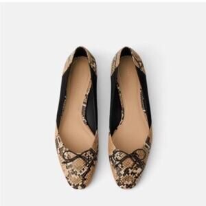 Zara Animal Print Ballet Flats with Bow Size 6.5 US
